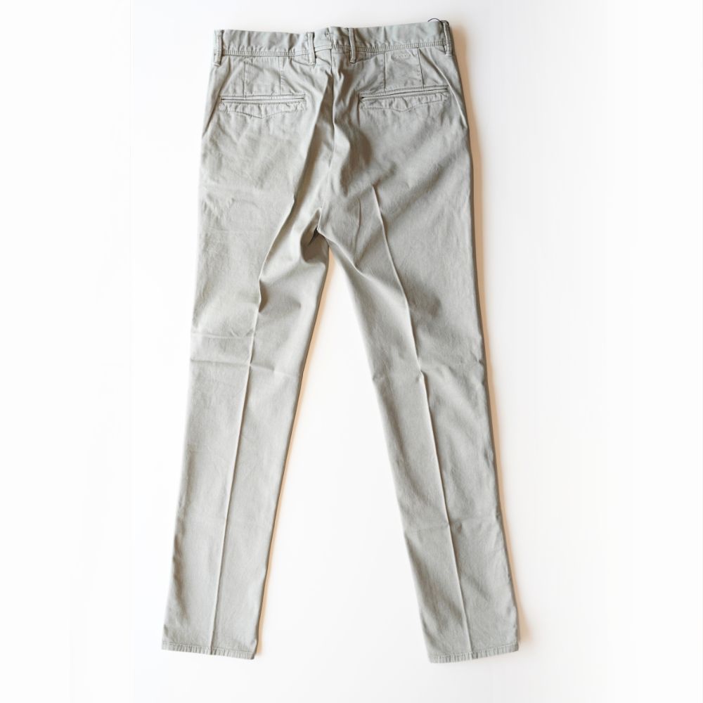 INCOTEX / 4 Season Stretch Gabardine Tapered Pants 100型 コットンパンツ