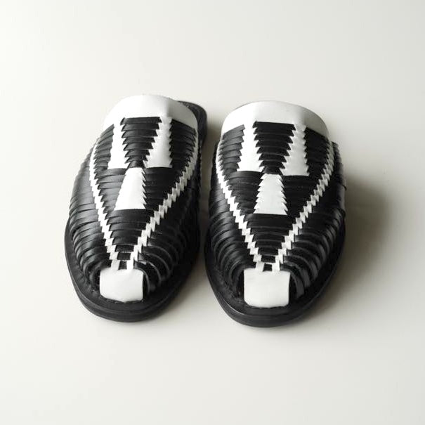 Si -shoeism- / Huarache Mule サンダル