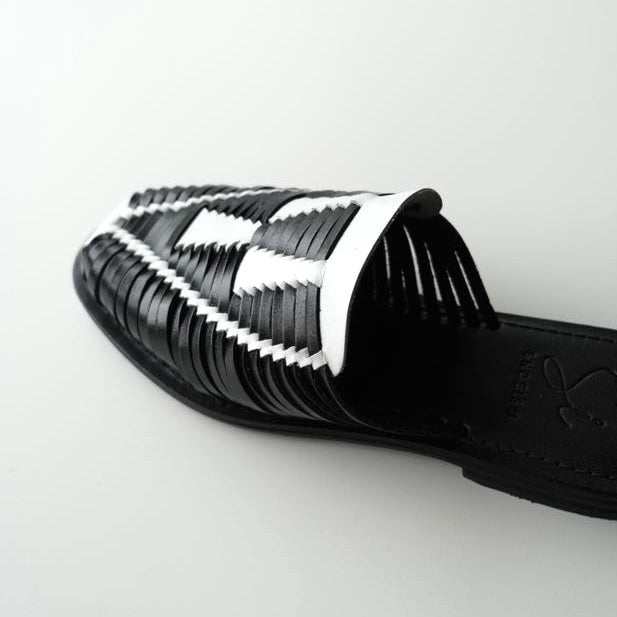 Si -shoeism- / Huarache Mule サンダル