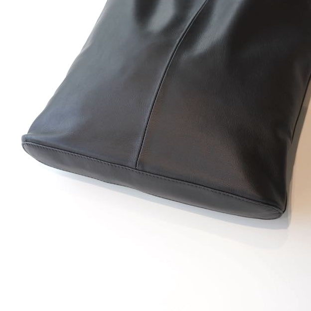 INCIPIT / FLO ONE TOTE