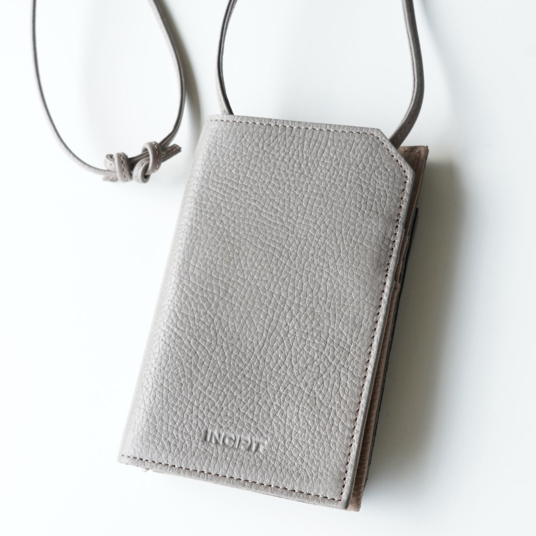 INCIPIT / IKE SMART WALLET SHOULDER
