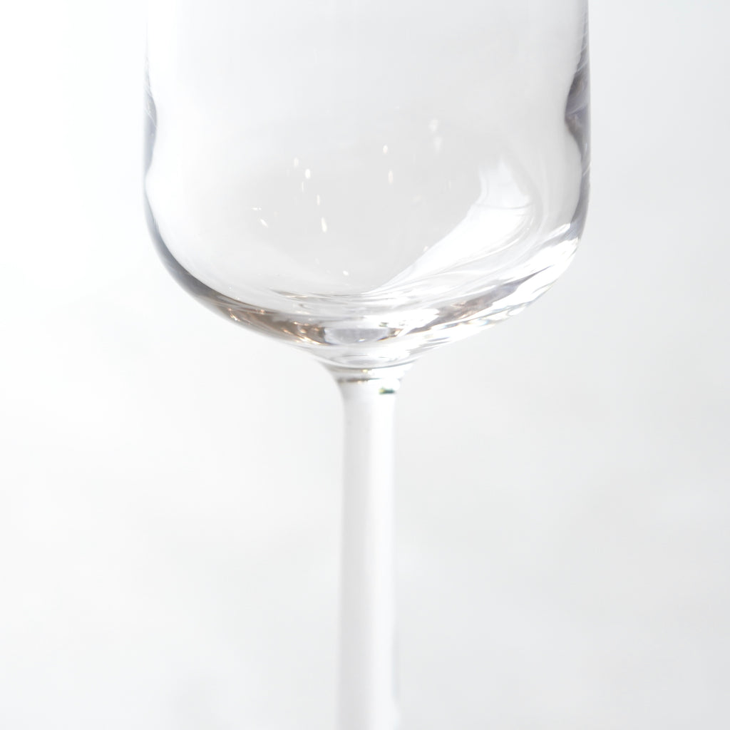 IITTALA / Essence series ワイングラス