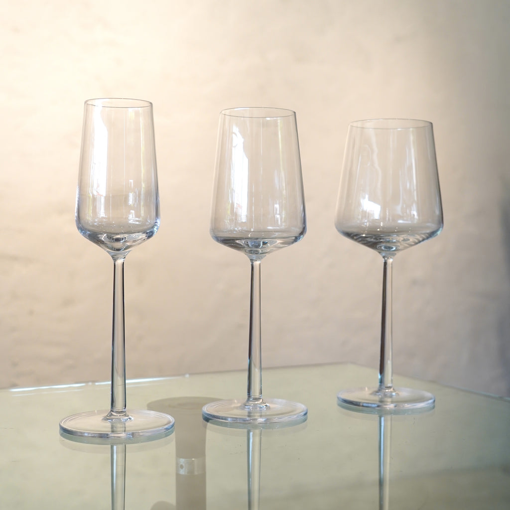 IITTALA / Essence series ワイングラス