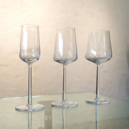 IITTALA / Essence series ワイングラス