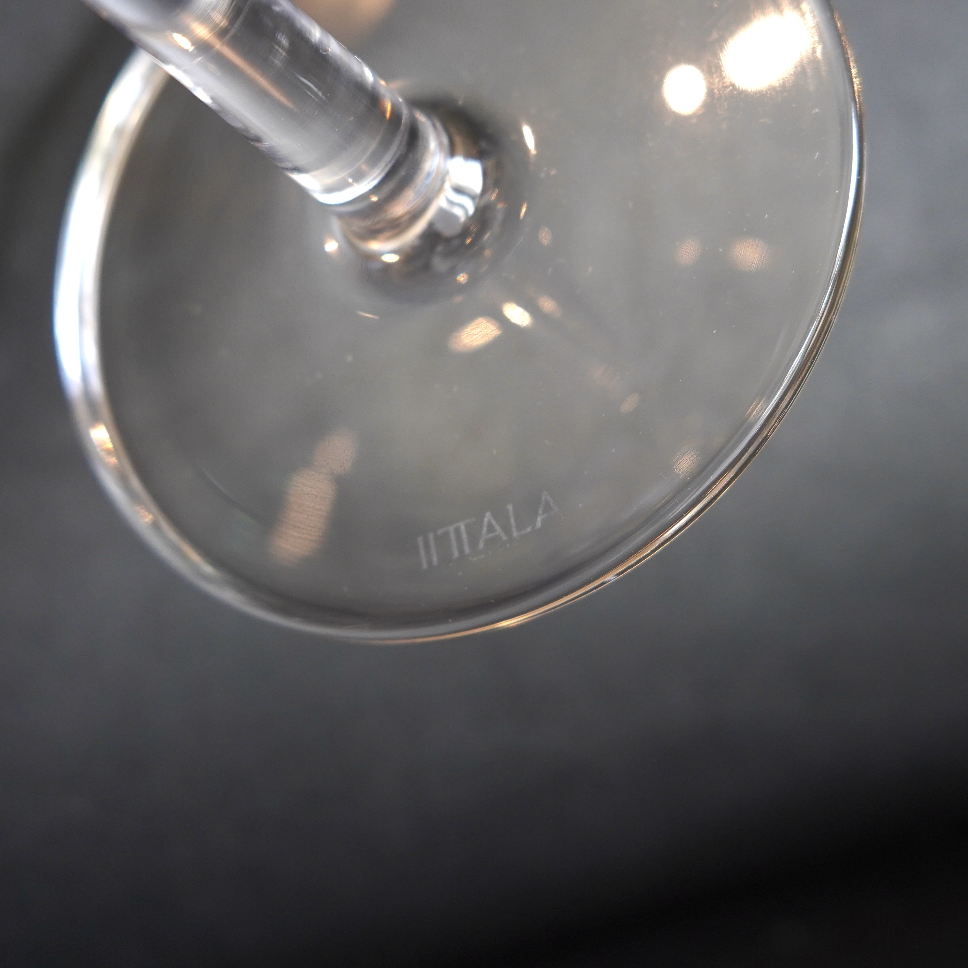 IITTALA / Essence series ワイングラス
