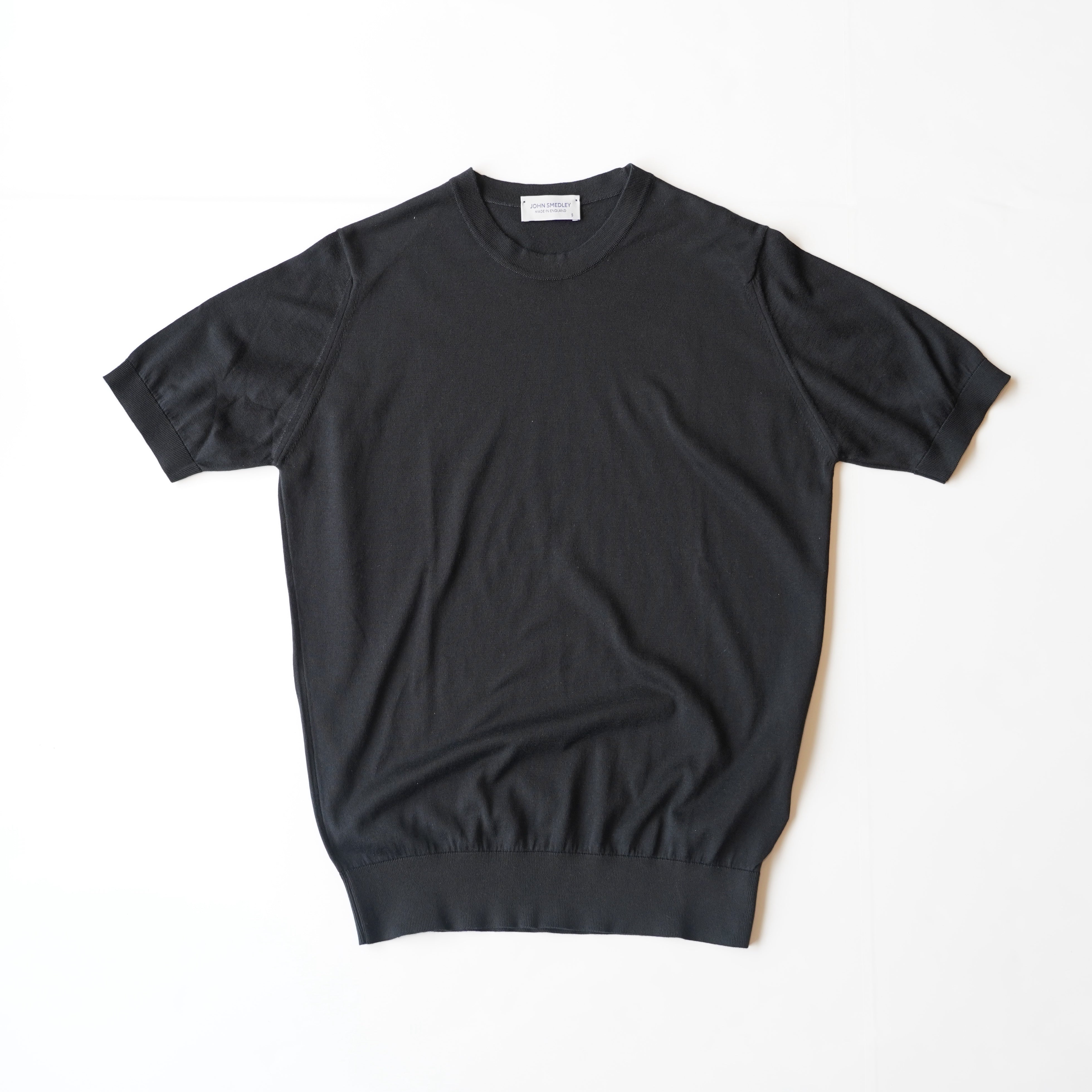 JOHN SMEDLEY / KEMPTON クルーネック半袖ニット – ESSEVE