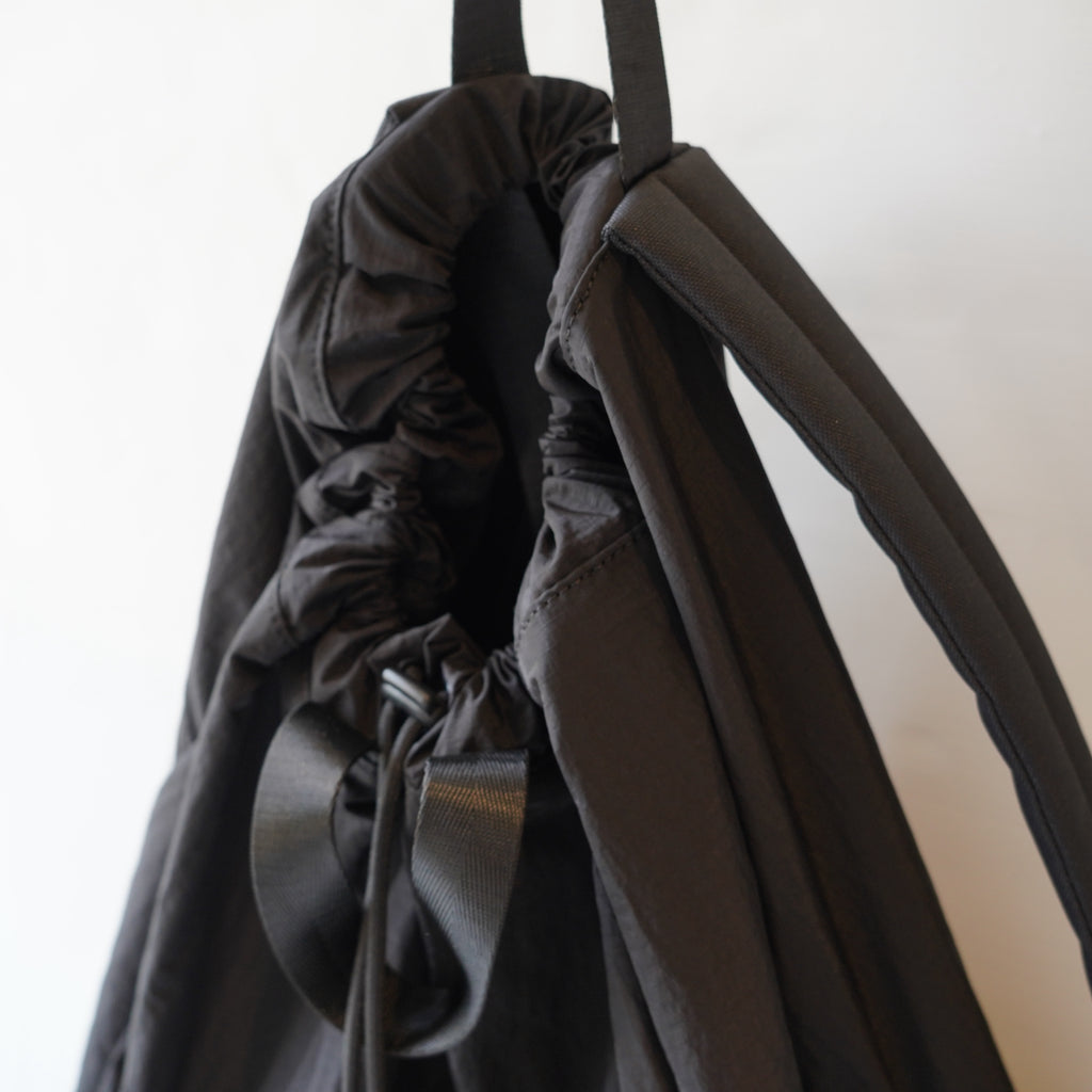 NoiR / 2WAY Light daypack