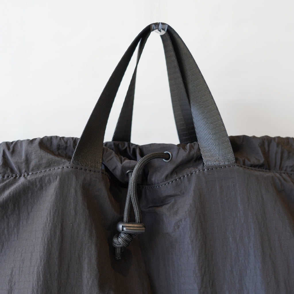 NoiR / 2WAY Light daypack