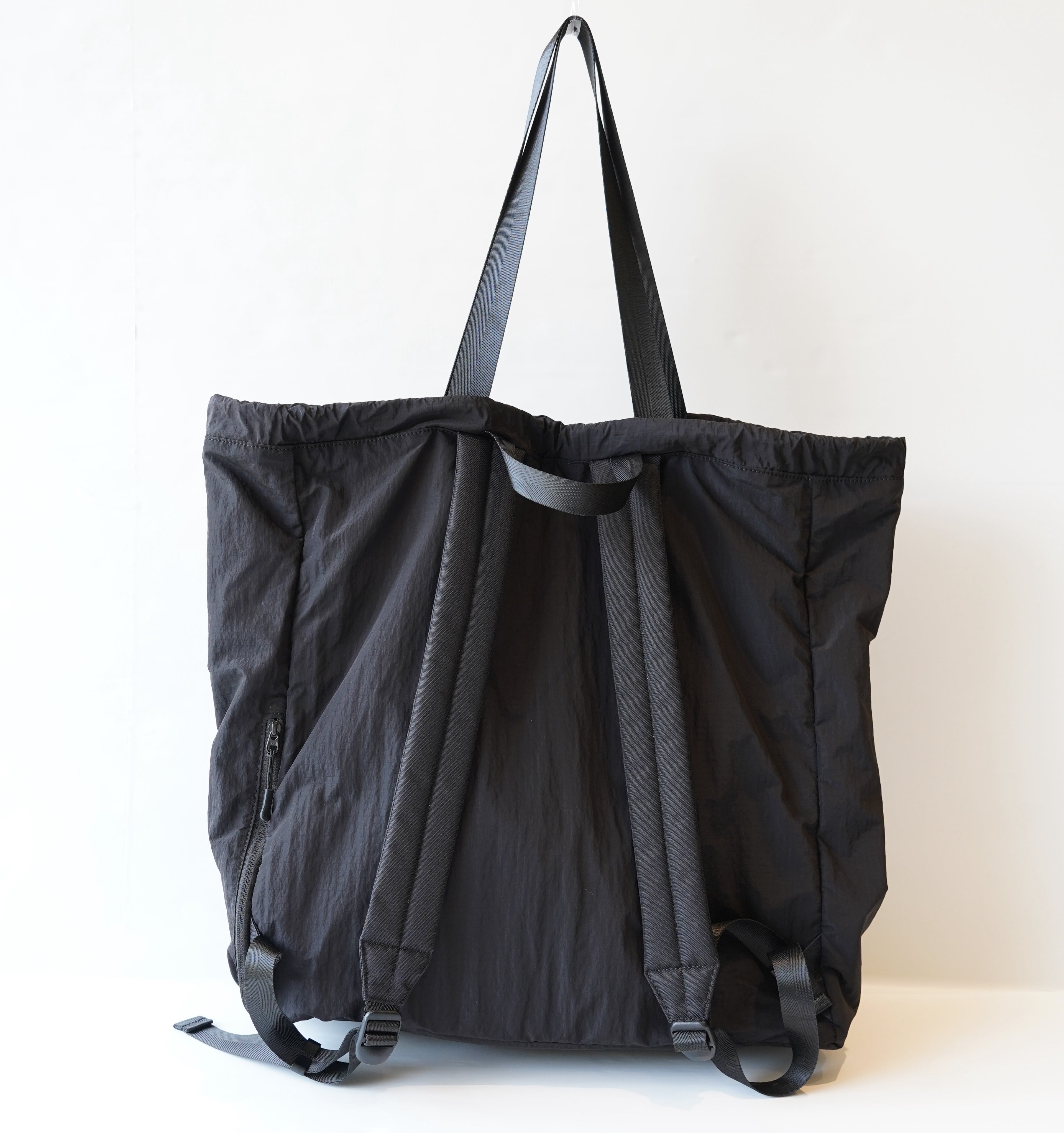 NoiR / 2WAY Light daypack