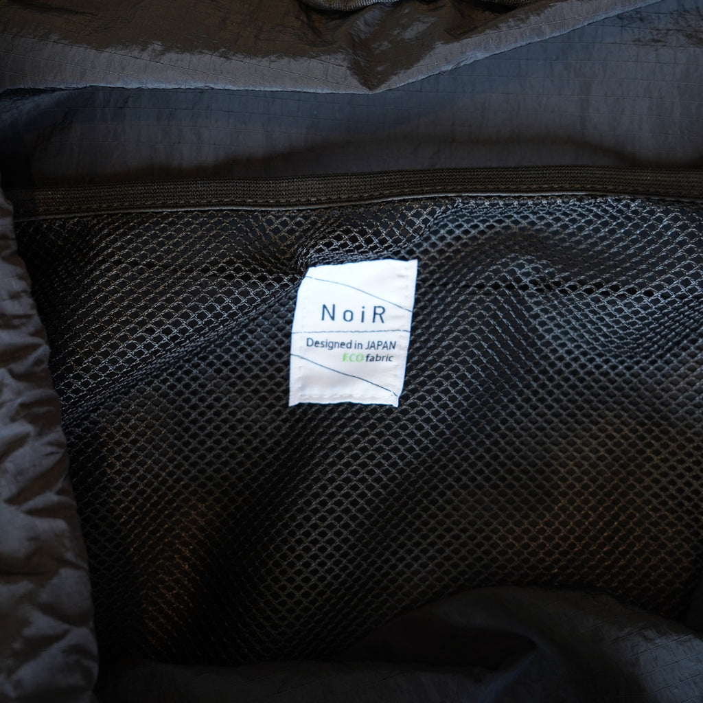 NoiR / 2WAY Light daypack