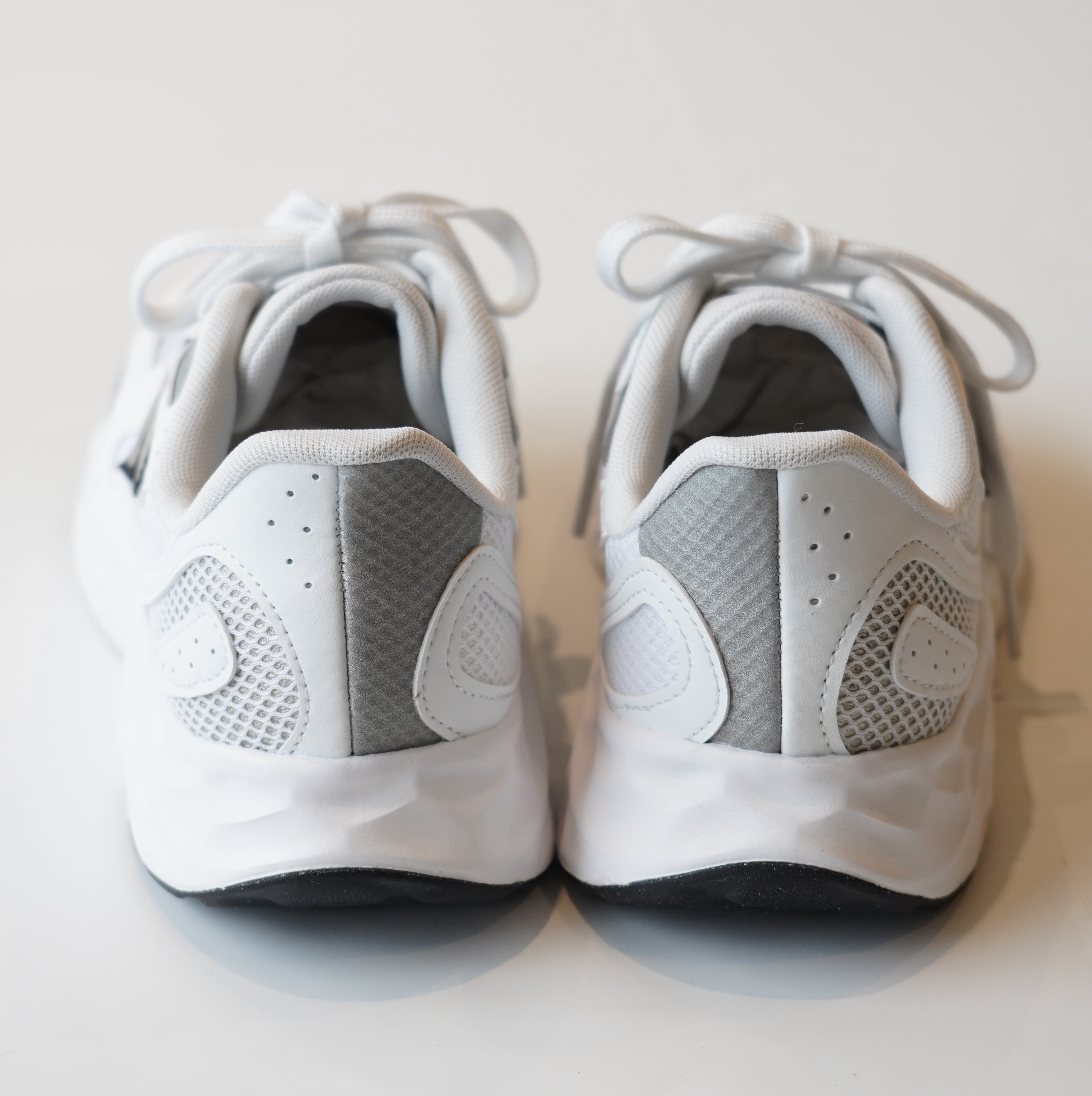NEWBALANCE / MARISTH42E