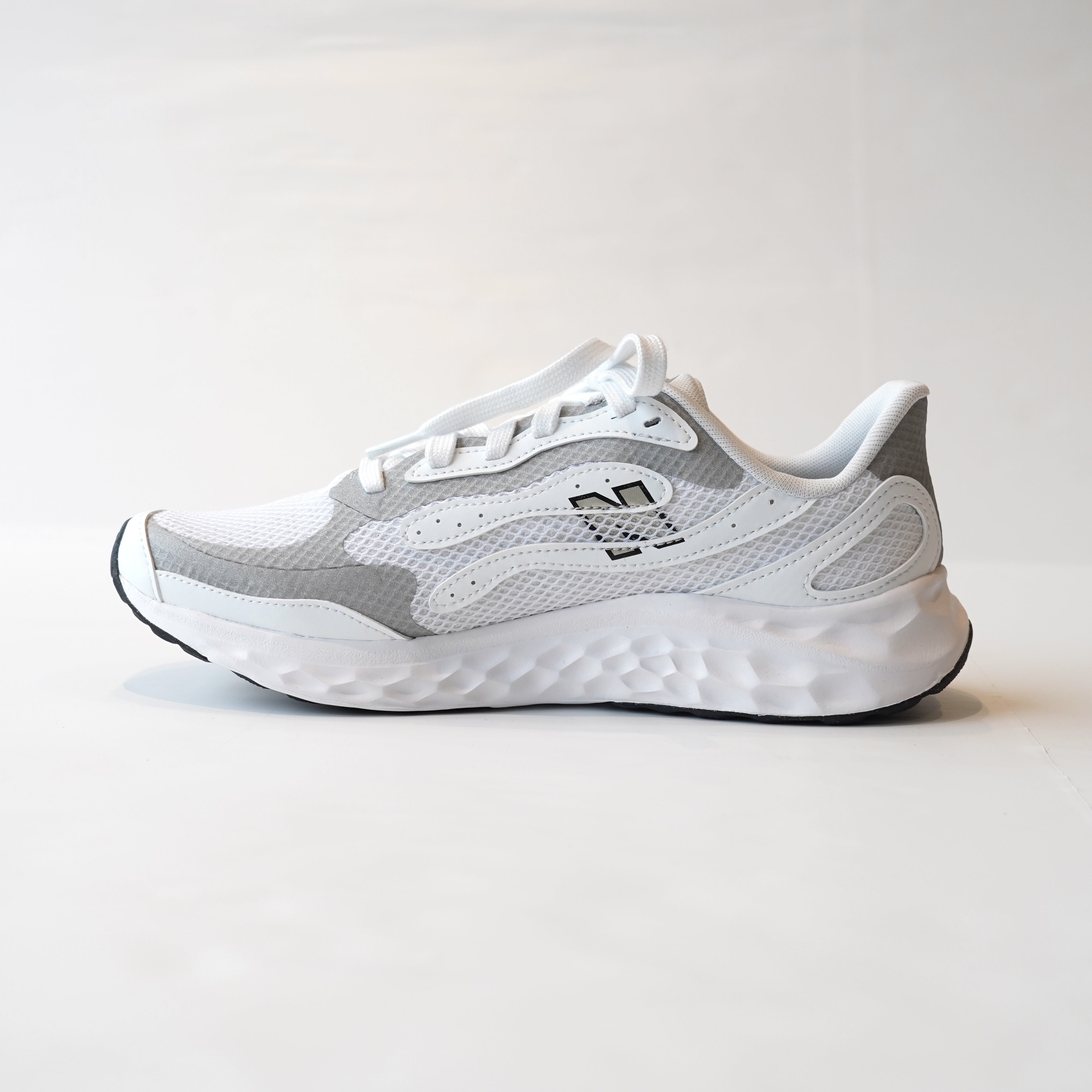 NEWBALANCE / MARISTH42E