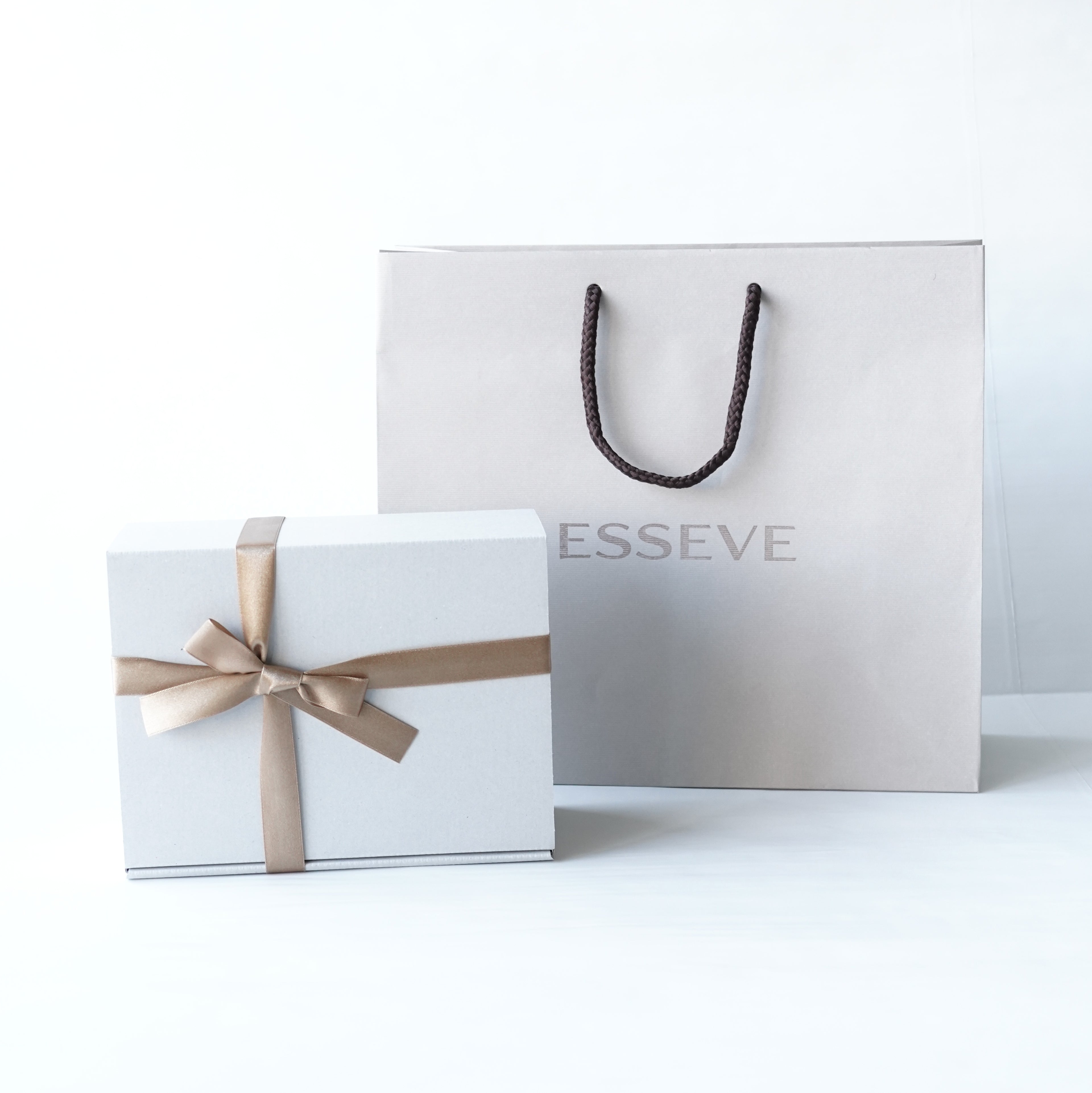 GIFT WRAPPING