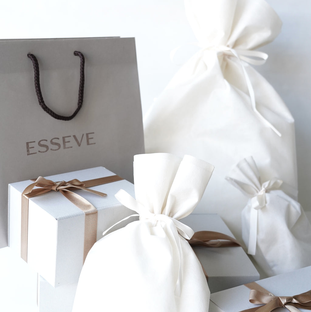 GIFT WRAPPING