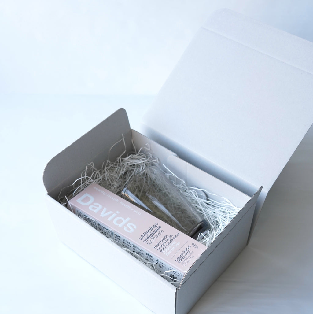 GIFT WRAPPING
